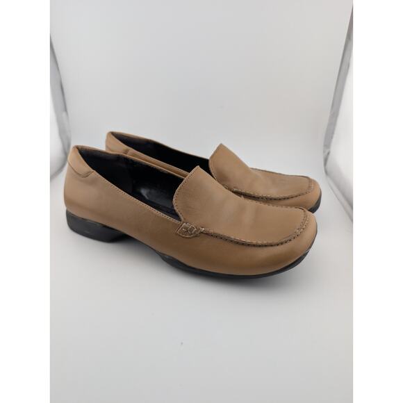 Nine West Size 6 Leather Square Toe Loafers Y2k Camel Brown Tan Comfort Flats - Picture 1 of 7